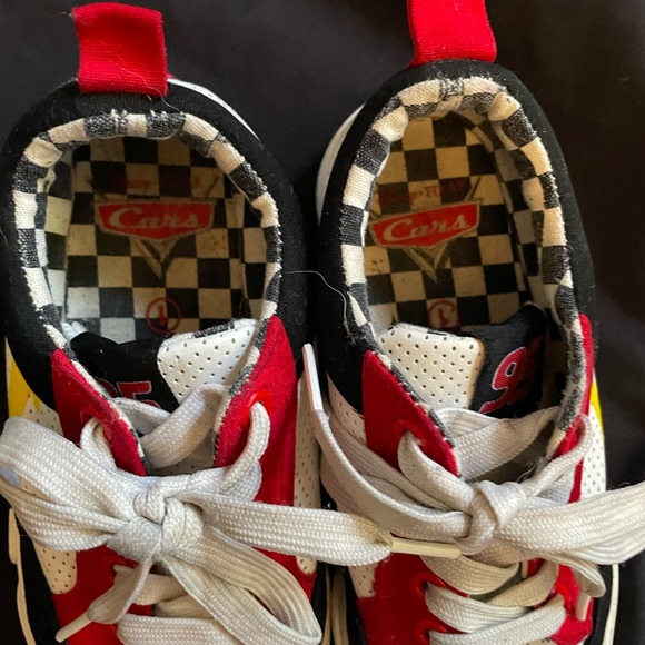 Used Disney Cars sneakers size 1Y no box - Picture 6 of 7
